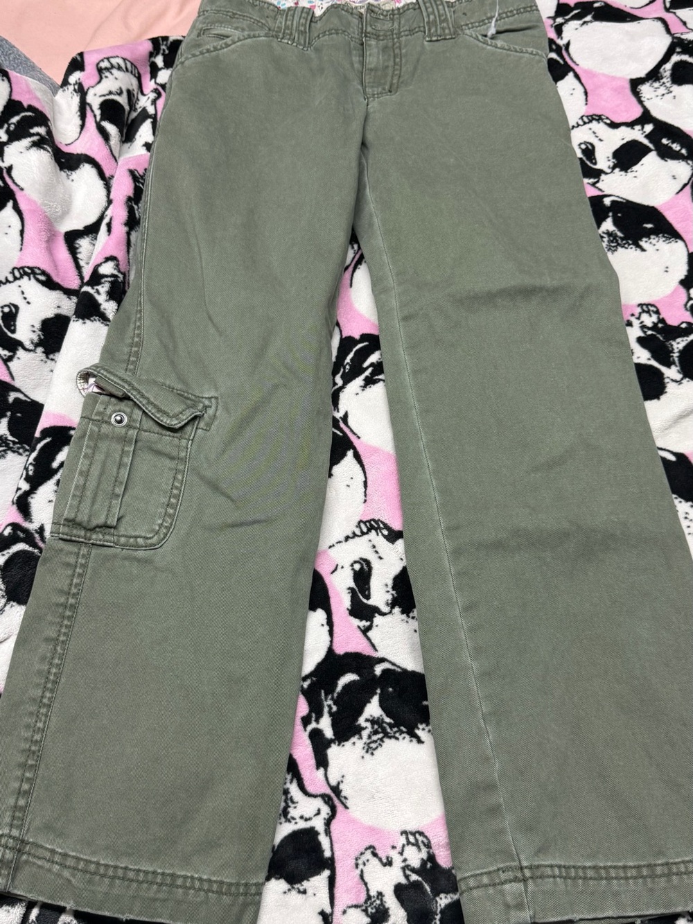 Vintage Cherokee Olive Green Wide Leg Cargo Jeans